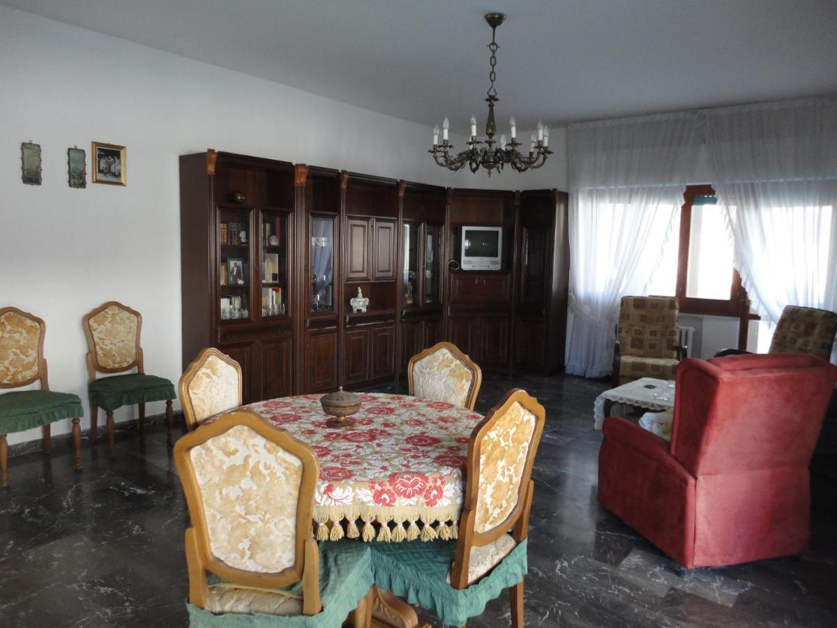 Marinella Seaside Apartment Pizzo  Buitenkant foto